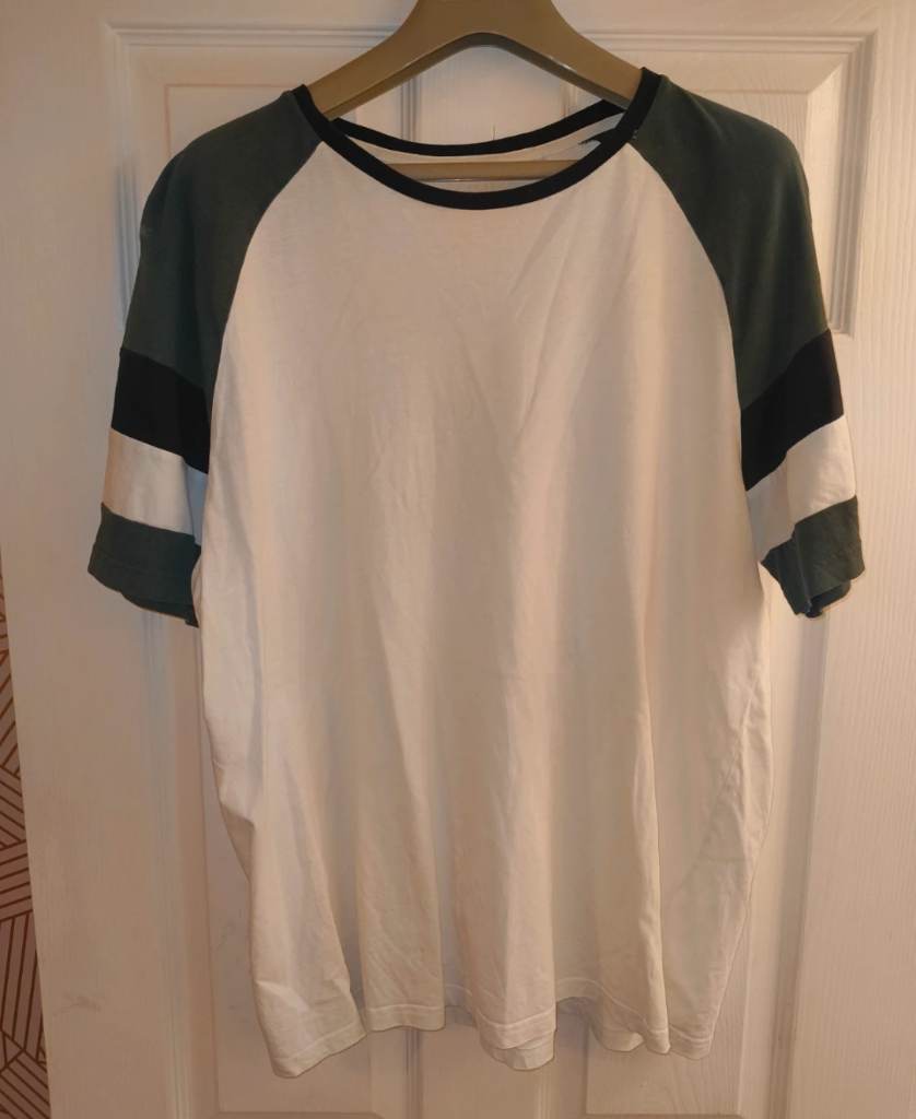 George Mens Shirt Sleeve T Shirt Size UK XL Extra Large White With Green Sleeves
