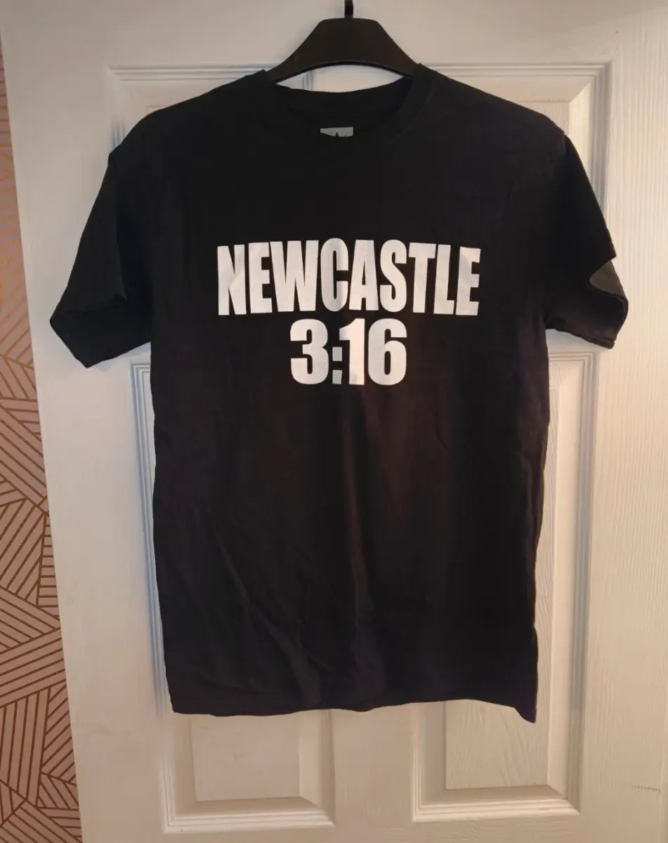 Authentic WWE Merchandise T Shirt From UK Newcastle Live Steve Austin Medium
