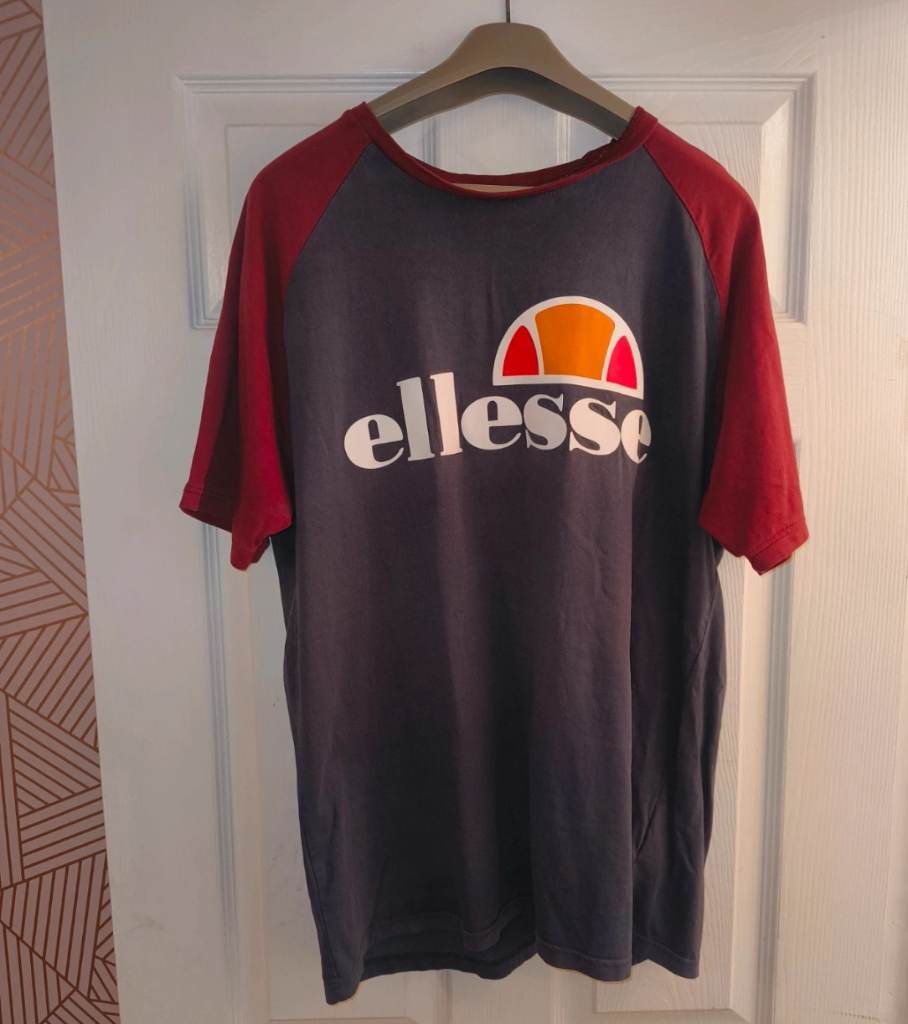 Mens Ellesse Size XL Extra Large Short Sleeve T Shirt Two Tone