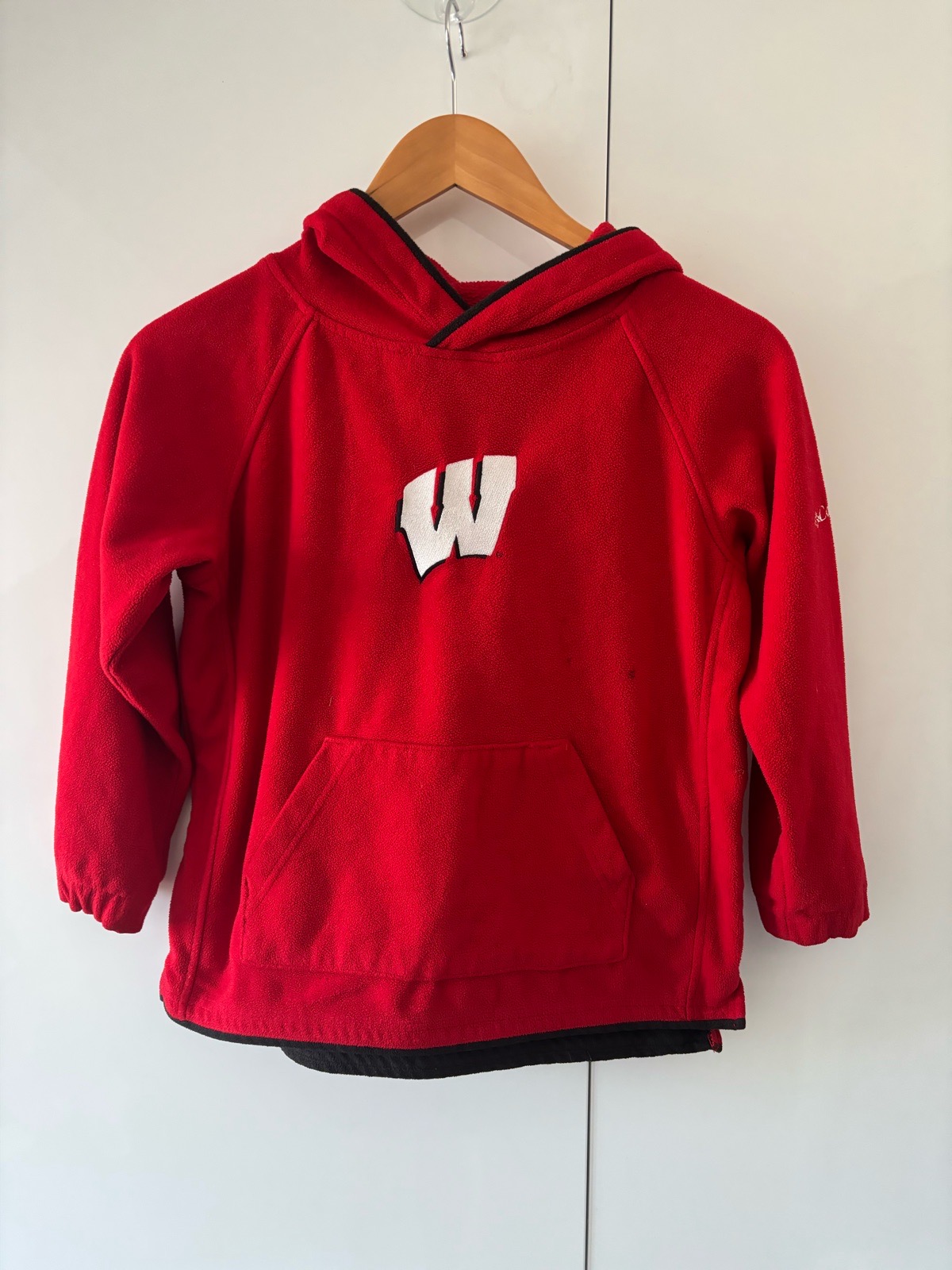 Columbia Youth Wisconsin Badgers Red Fleece Hoodie - Size 7