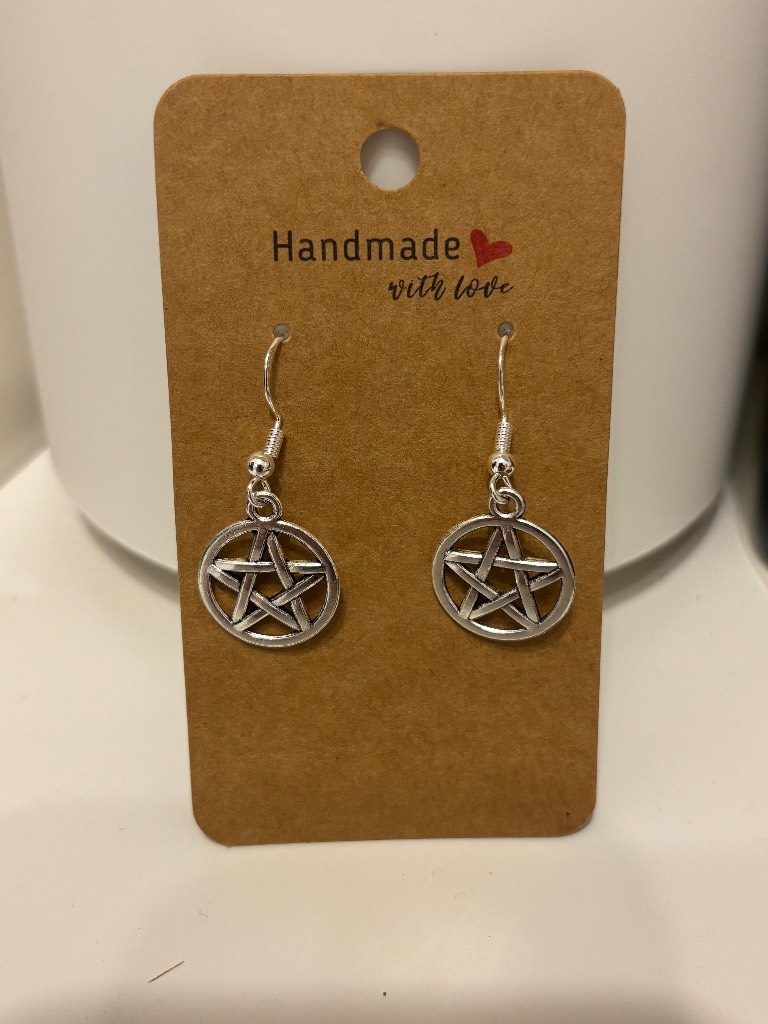 Sterling Silver Earrings - Circle with Star - Brand New & Sealed!!