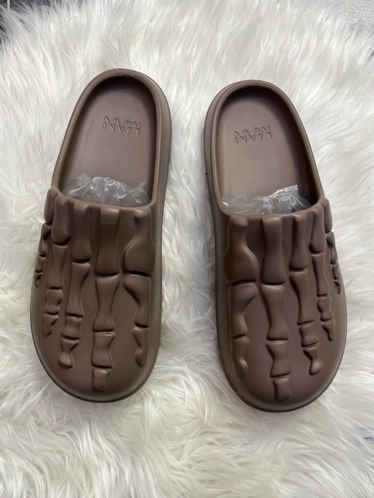 BoohooMan men’s sliders in brown UK 9