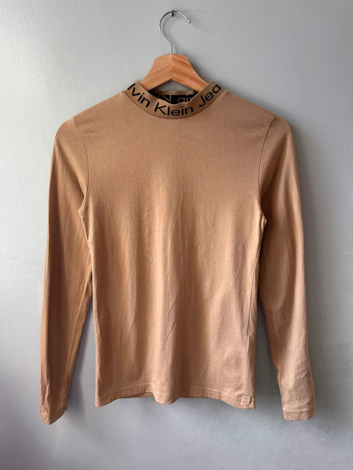 Calvin Klein Jeans Camel Logo Neck Top | Size XS