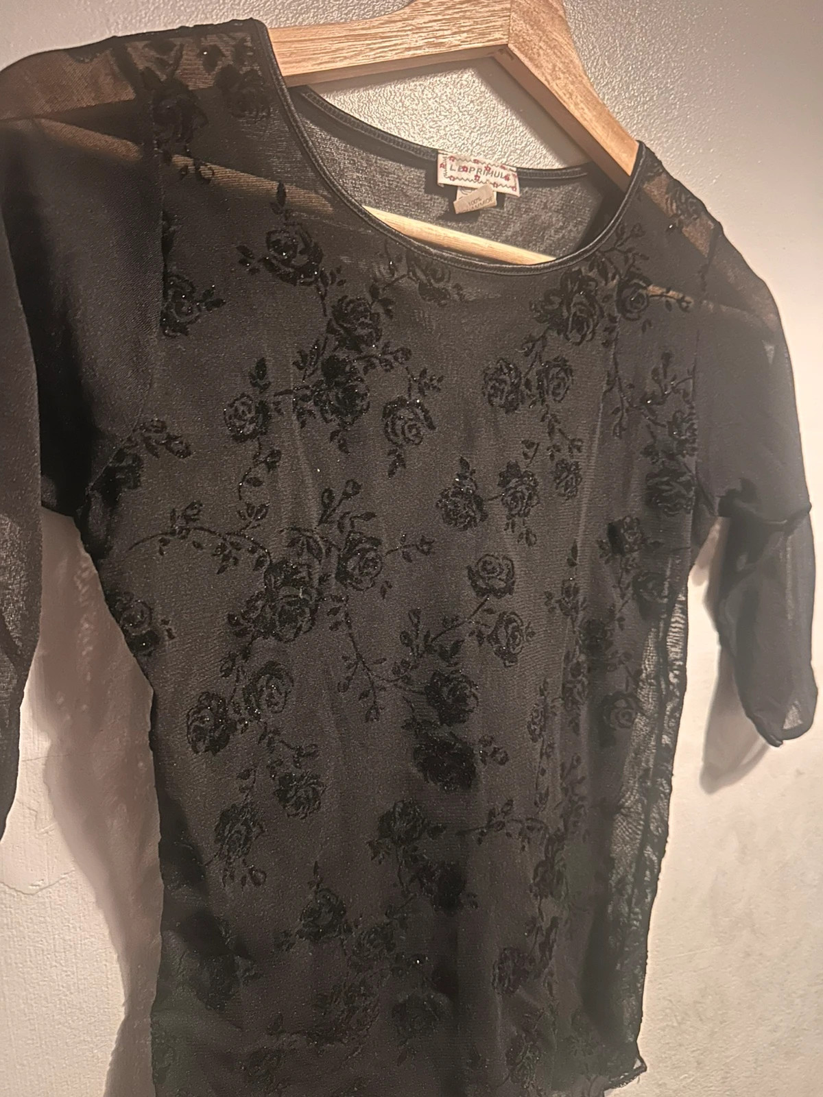 Women’s Le Primule Black Sheer Mesh Velvet Rose Floral 3/4 Sleeve Top Size M / UK 10–12