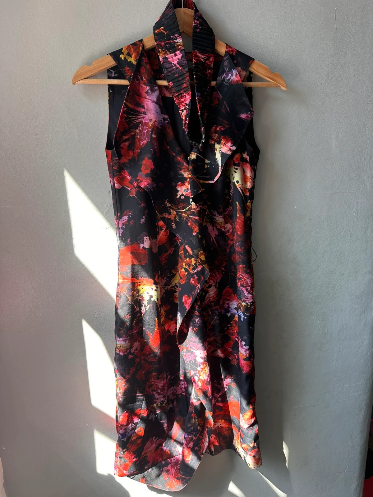 Karen Millen Black Abstract Floral Halter Neck Midi Dress UK 6