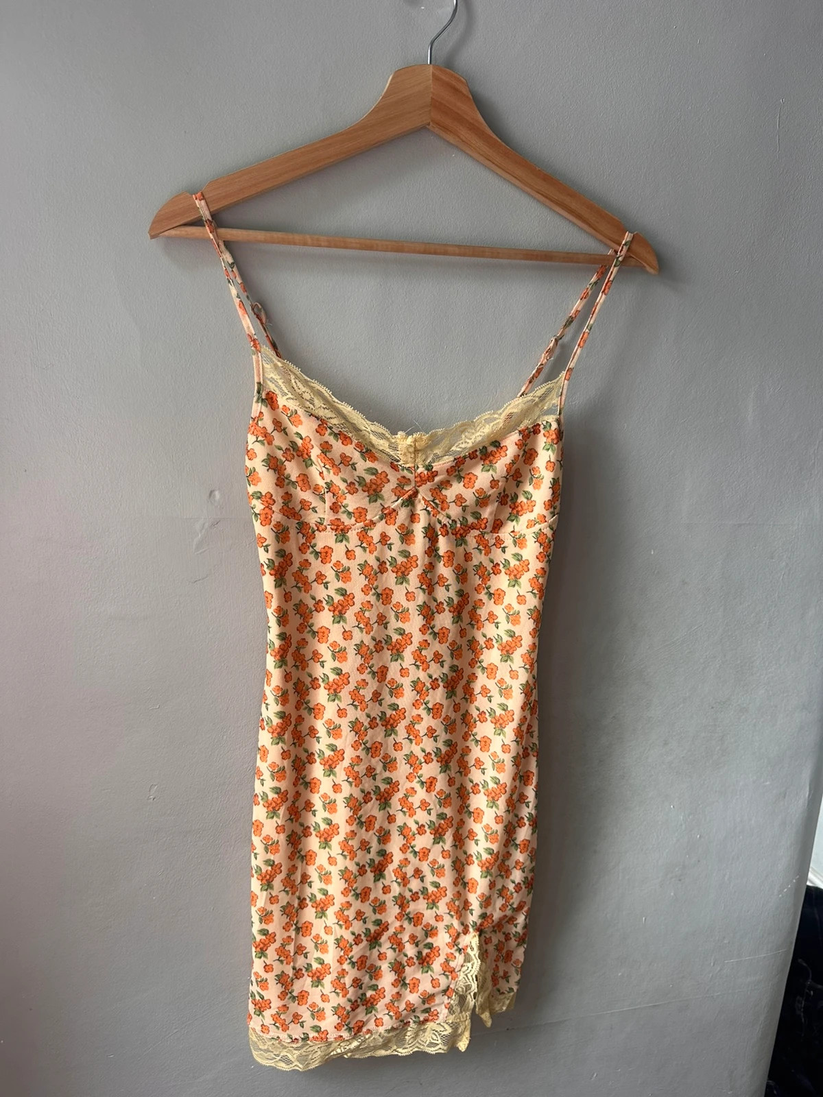 Motel Floral Slip Dress | Size XS | Orange Ditsy Print Lace Trim BNWT