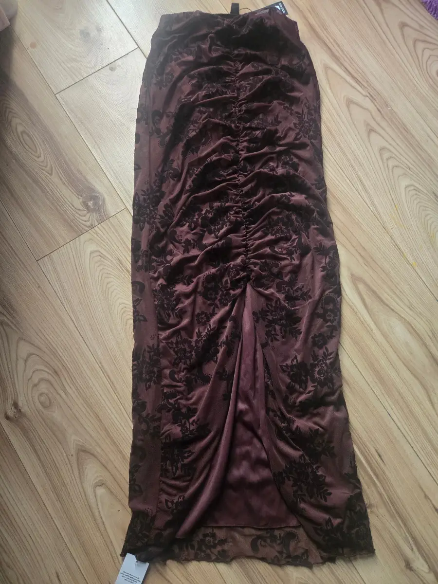 Ladies boohoo ruched split brown ans black floral skirt size 10 summer sale new