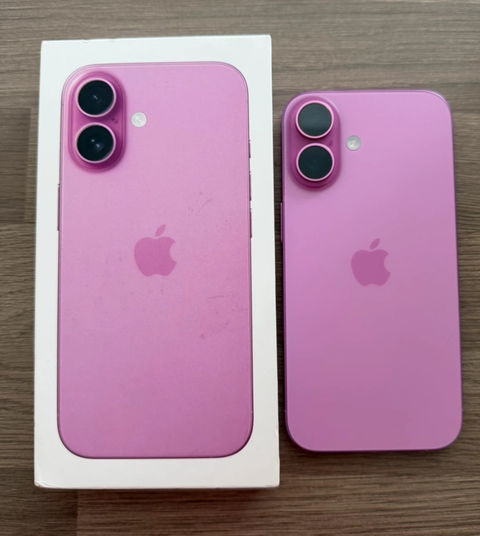 Pink i phone 16 93% battery 128gb storage