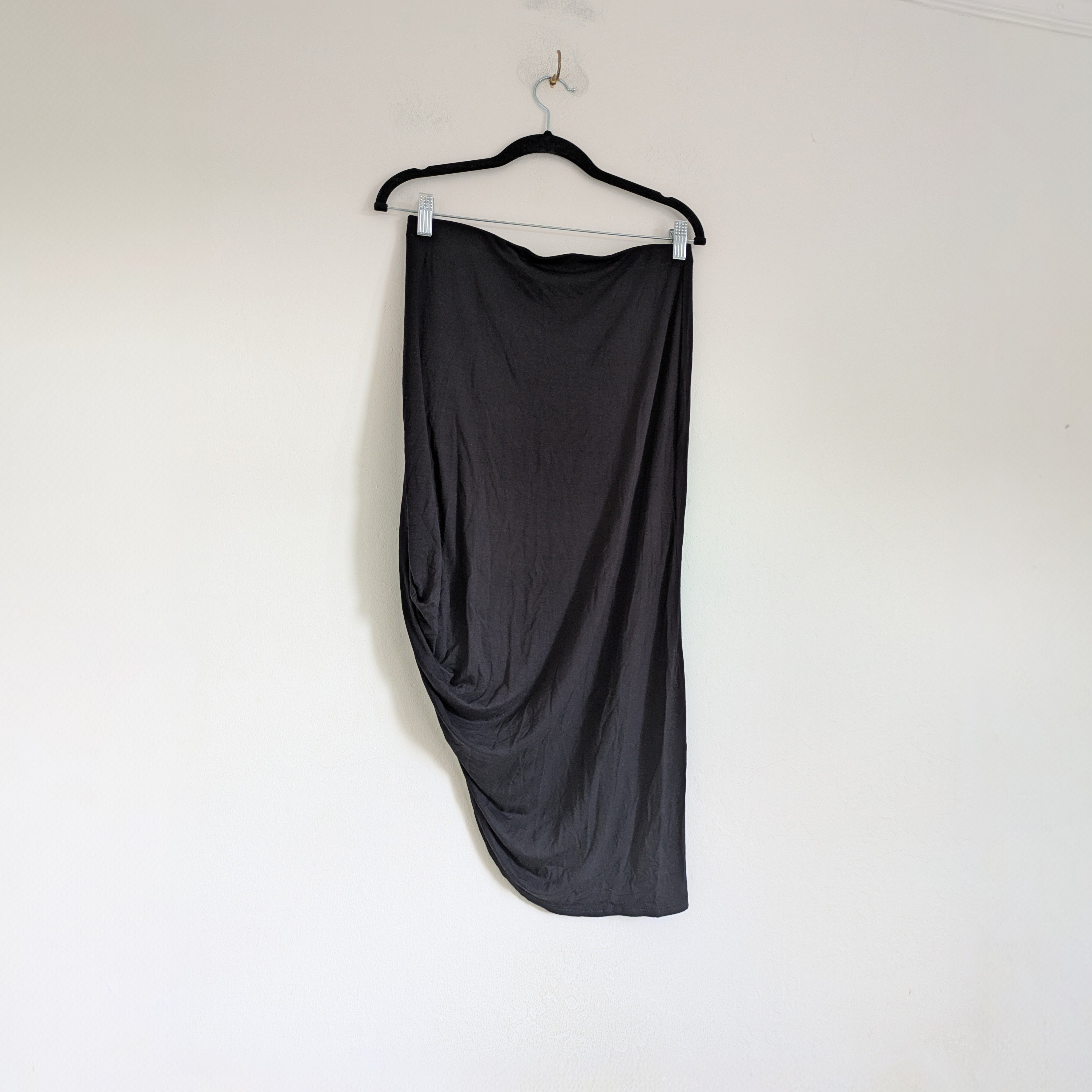 Black drapey asymmetrical hemline high low midi skirt with elastic waist UKM