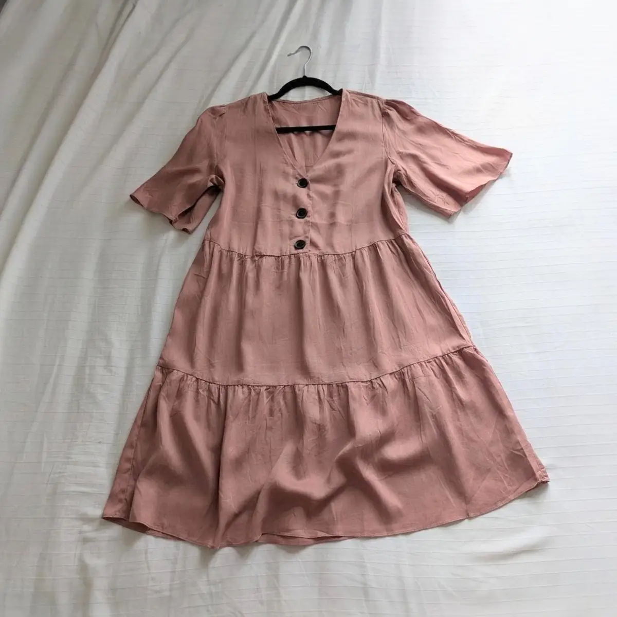 Cute big button grunge style VNeck summer dress with light flutter sleeves New