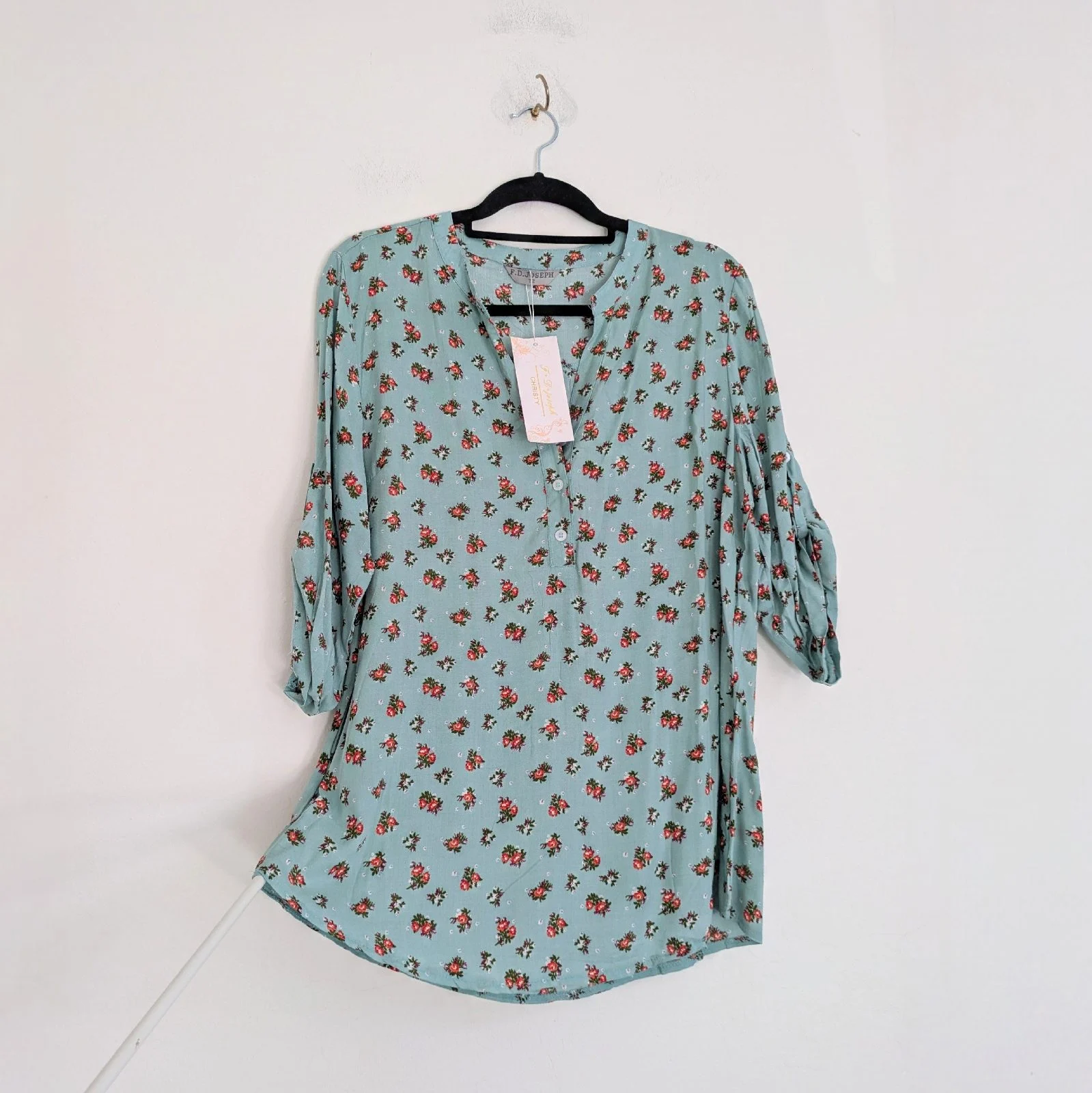 Blue green floral ditsy lightweight summer blouse with button up VNeck & roll tab sleeves New