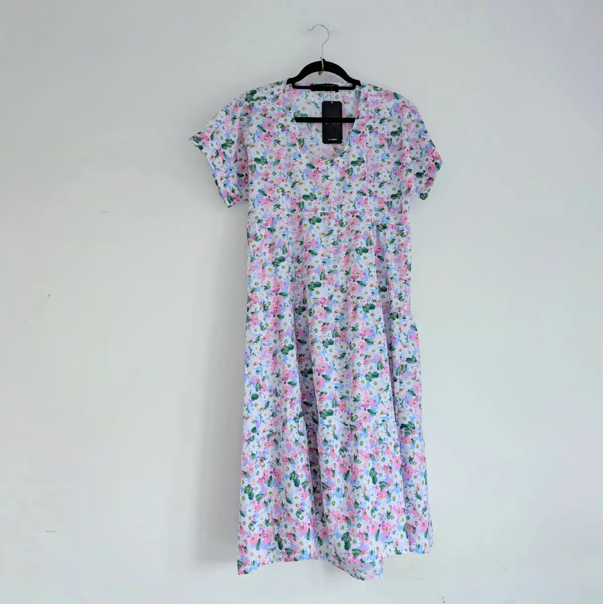 Blue and pink cotton blend floral VNeck prairie dress with high waist and short folded sleeves S NWT