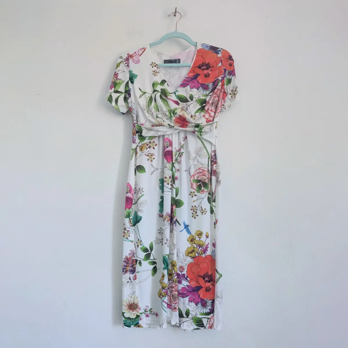 Colourful white multicolour floral twisted bust summer high waist midi dress with VNeckline