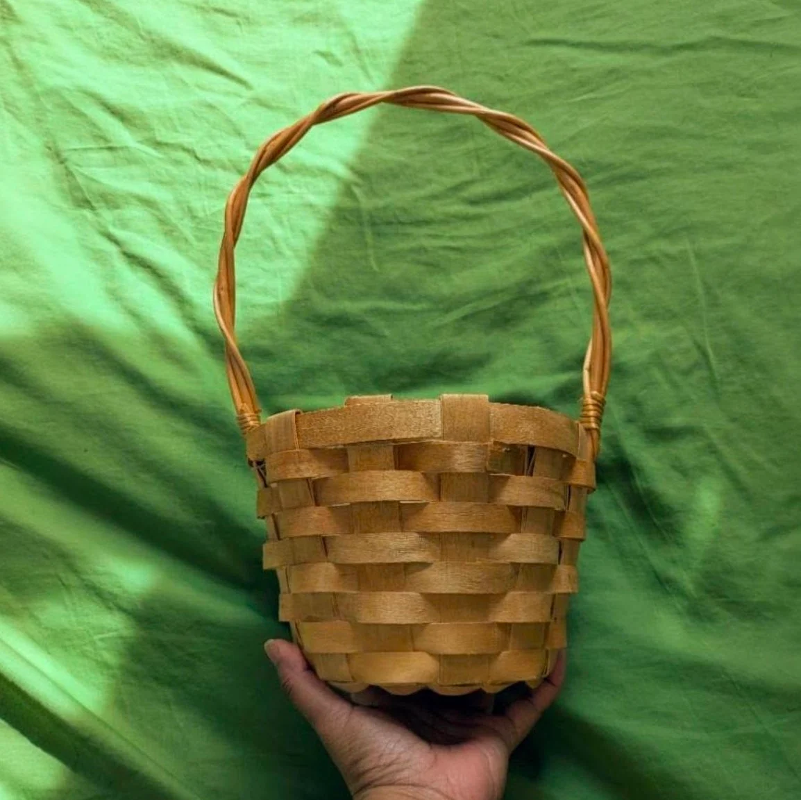 Woven part wicker hamper storage basket planter with plastic inner