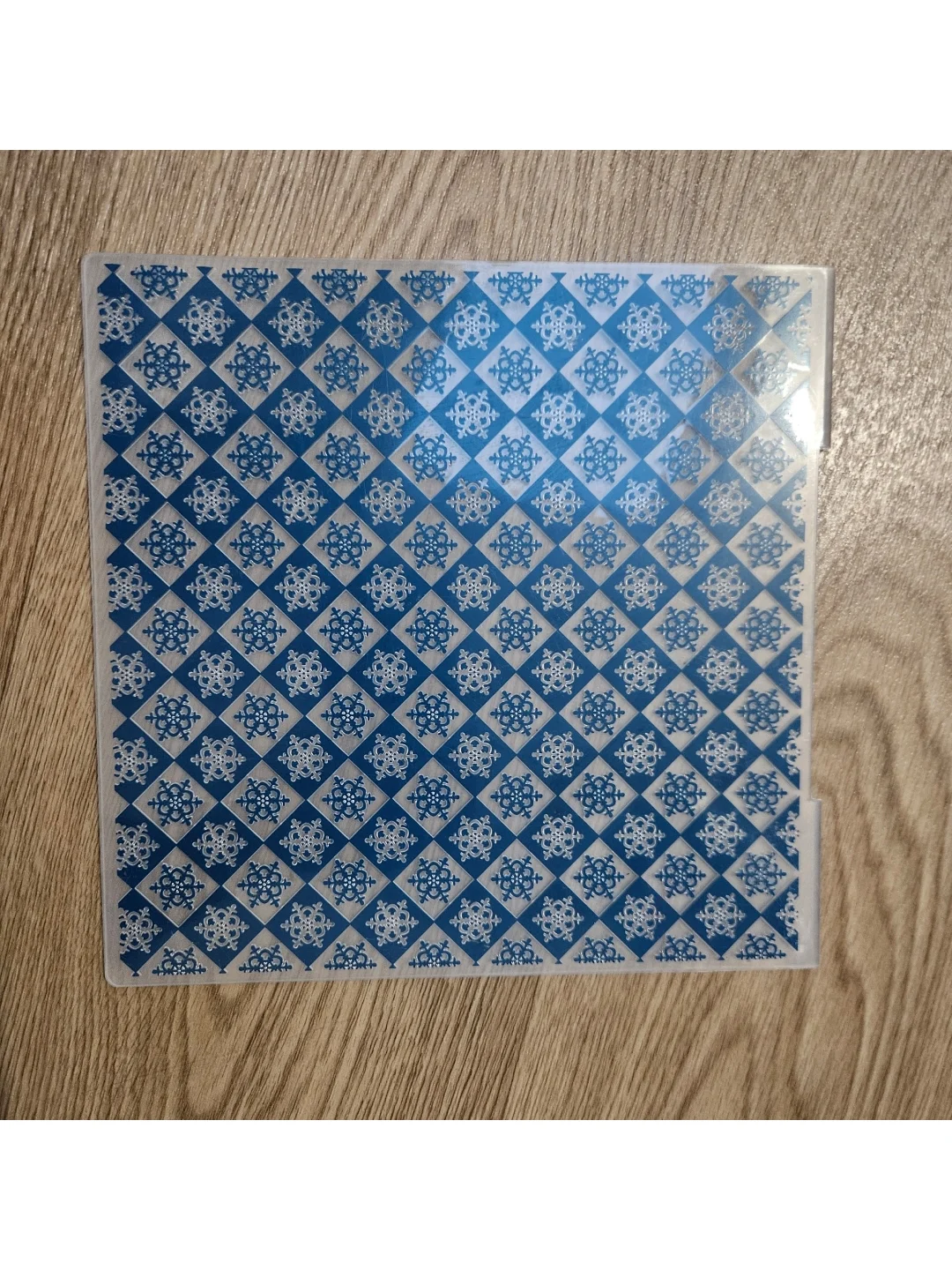 Large Snowflake Argyle Lattice Pattern Plastic Embossing Folder Crafting