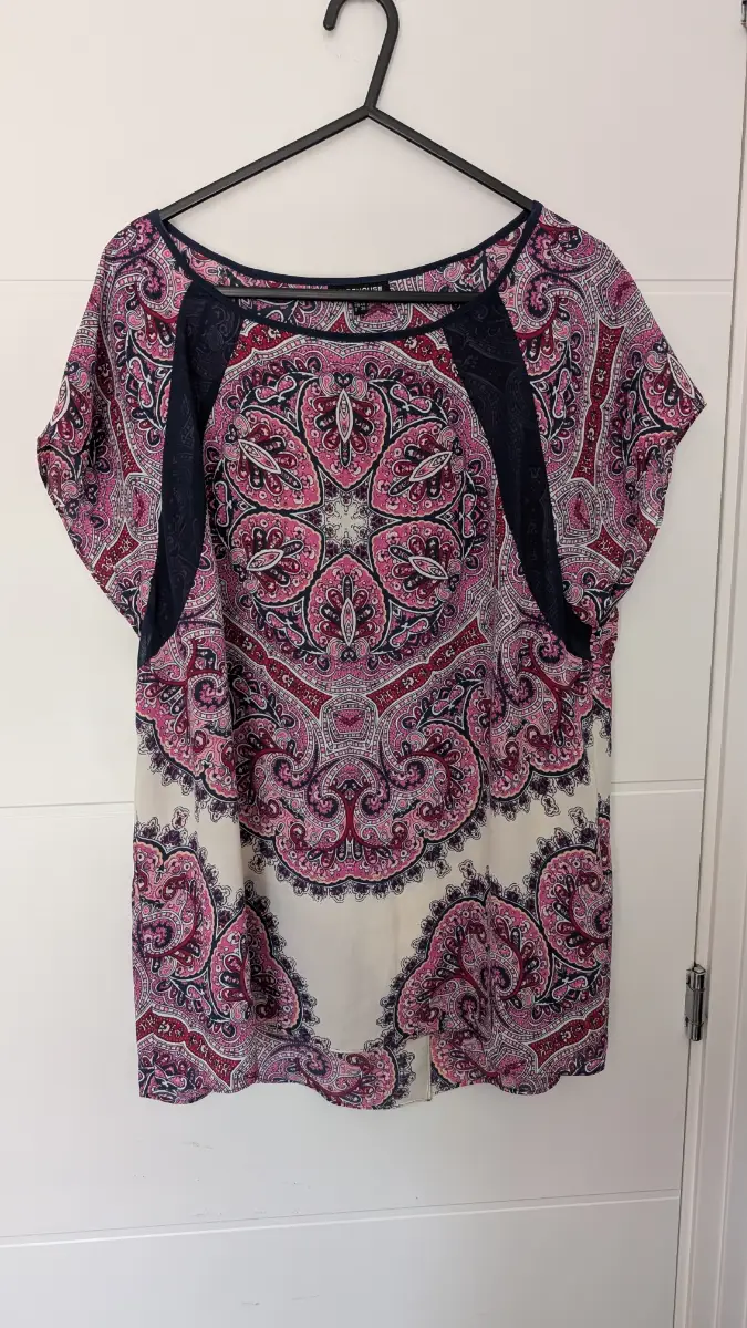 Warehouse pink paisley top 12