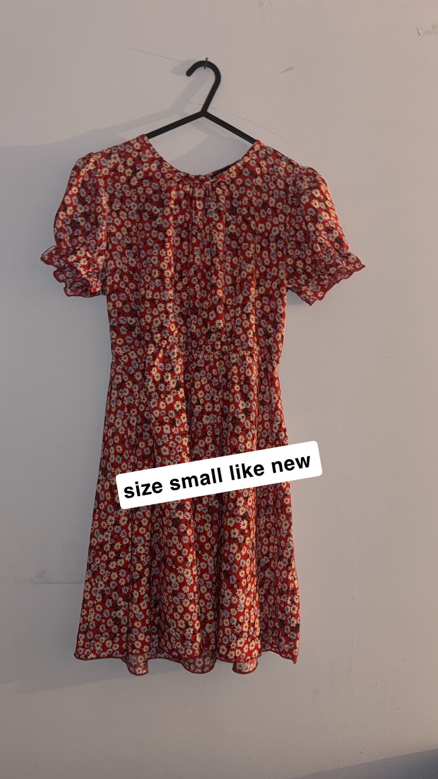 Size small women’s dress