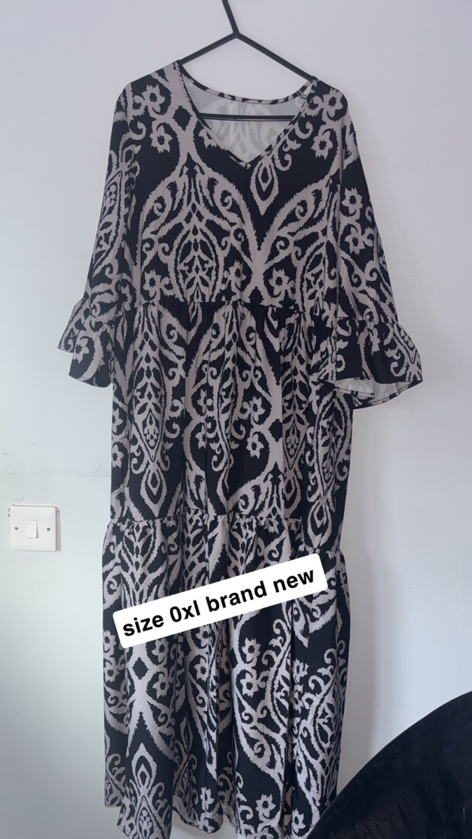 Size xl women’s brand new long dress
