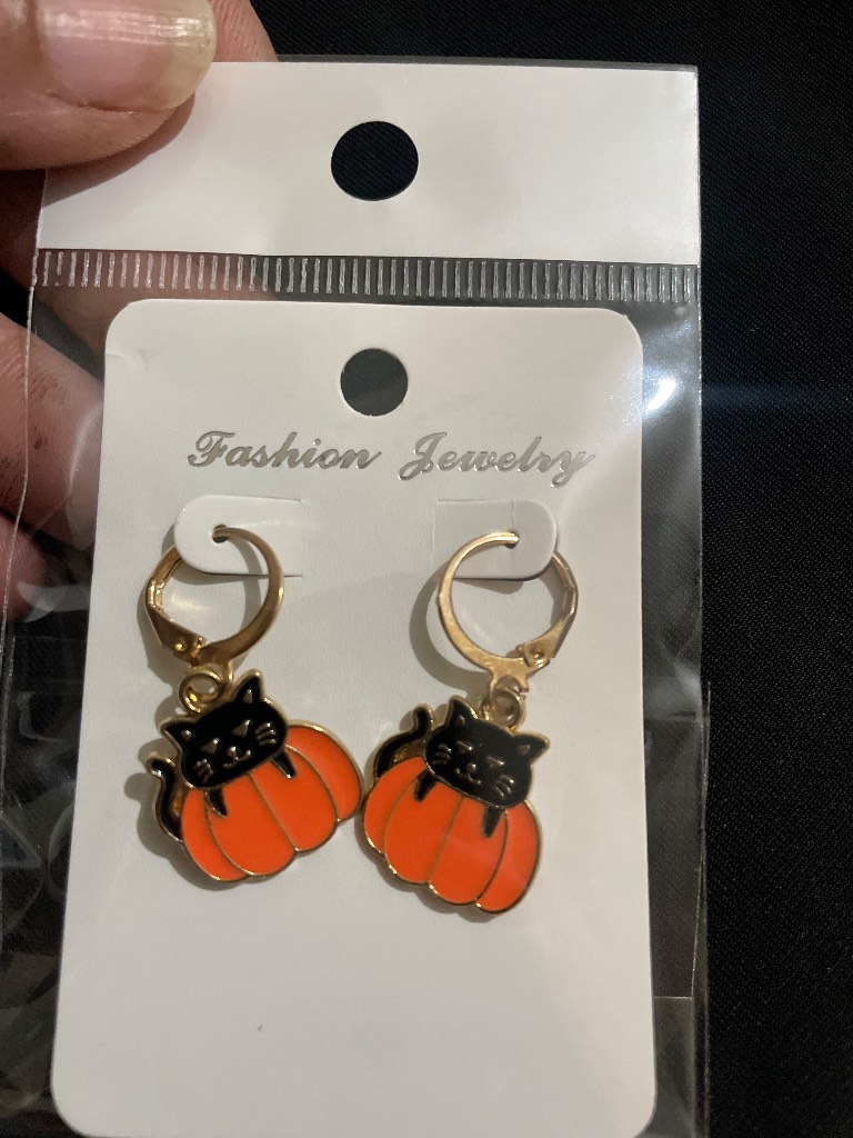 Pumpkin earrings for Halloween