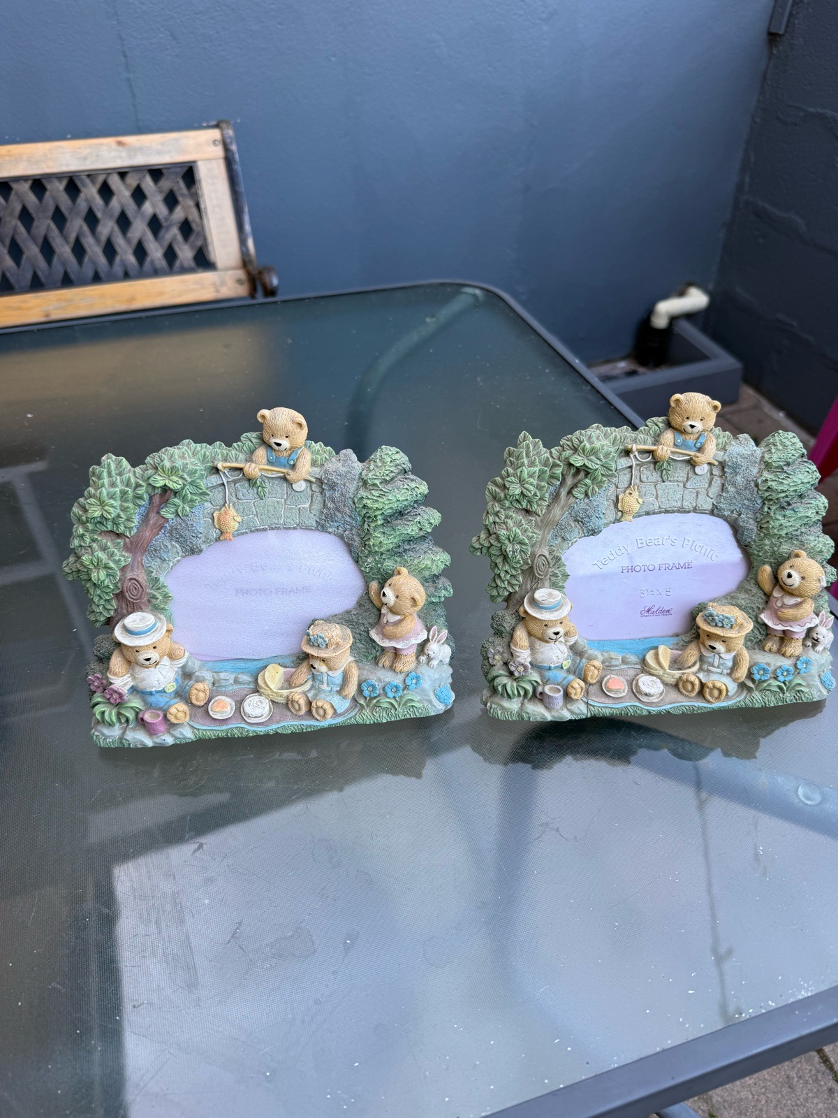 2 X Ceramic Photo Frame, 3D Teddy Bears Picnic