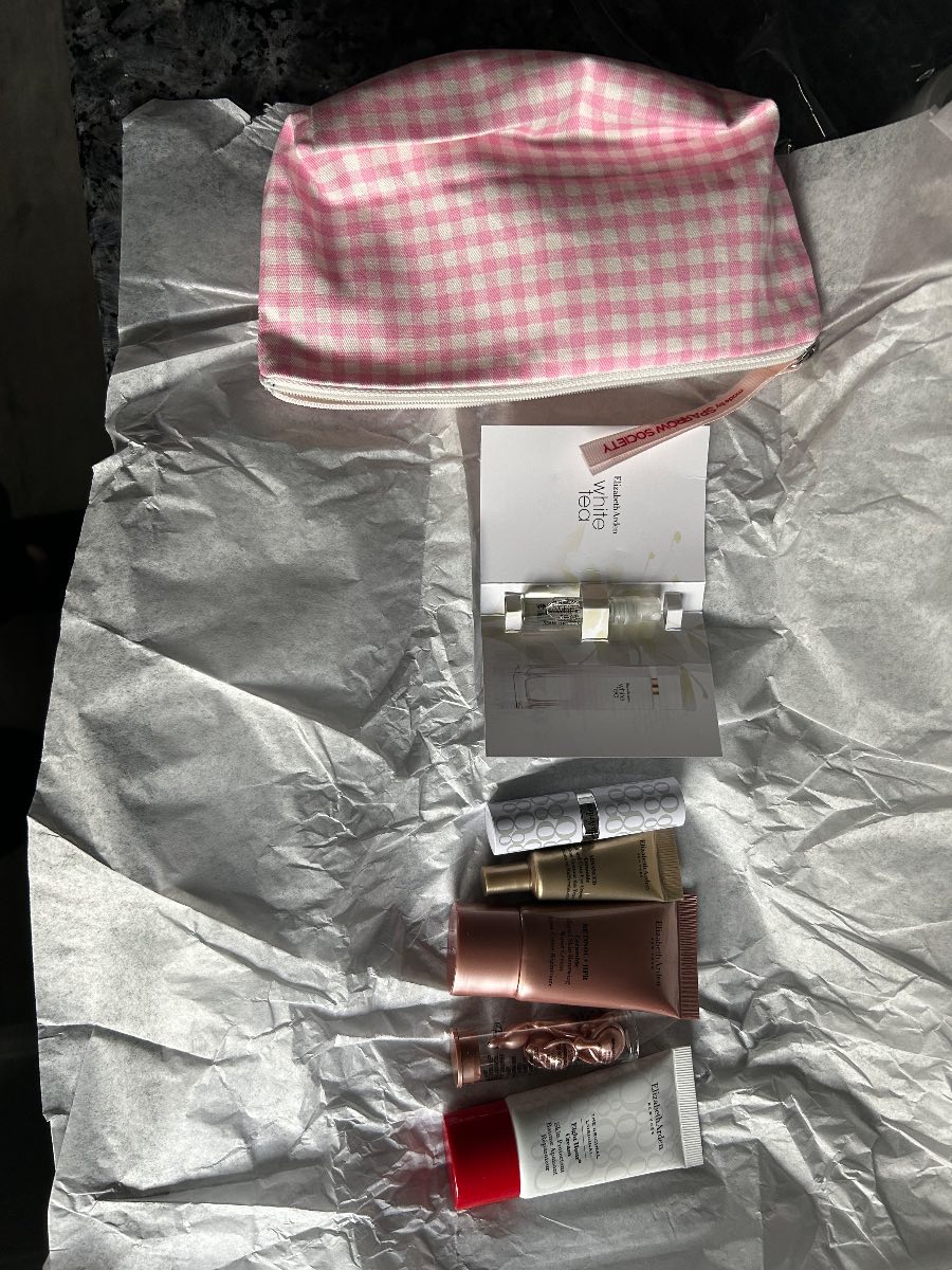 Elizabeth Arden gift set (6 beauty items)
