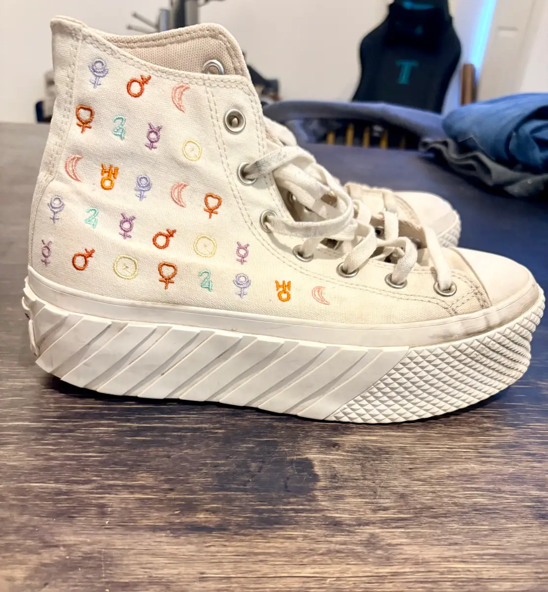 Converse Chuck Taylor All Star Move Platform Hi UK 7 EU40 Astrology
