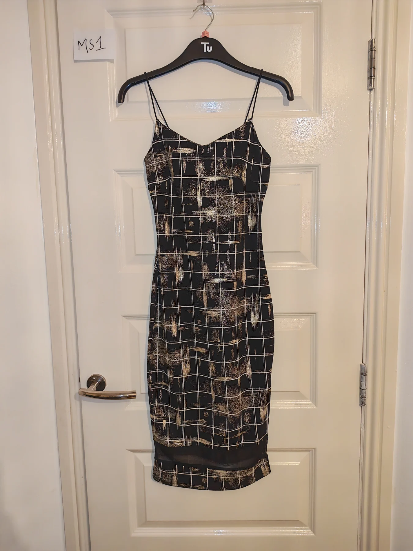Cameo rose woman's size 8 black and gold dress