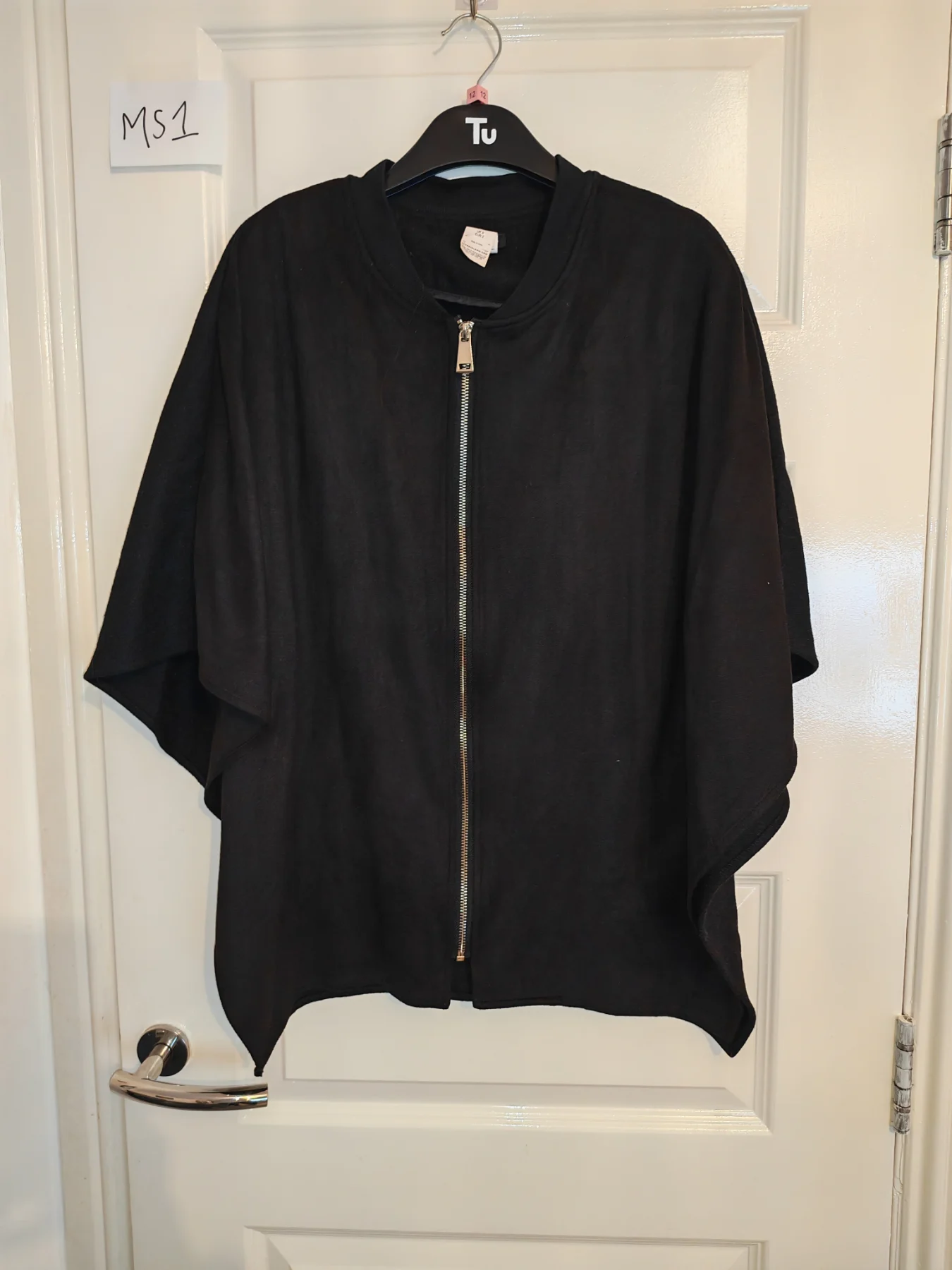 River island woman's size small batwing zip jacket