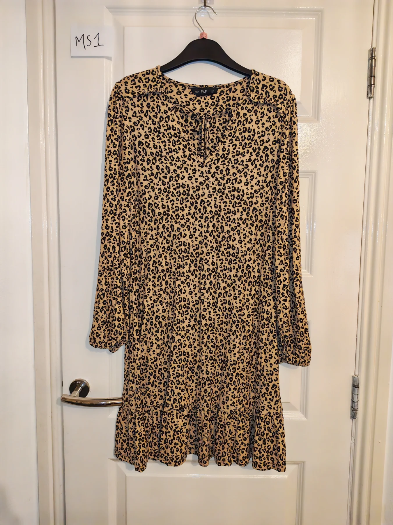 F&F woman's size 12 long sleeve animal print dress