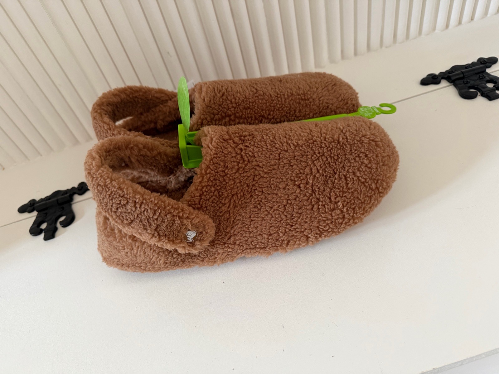 Crocs Classic Cozzzy Slippers