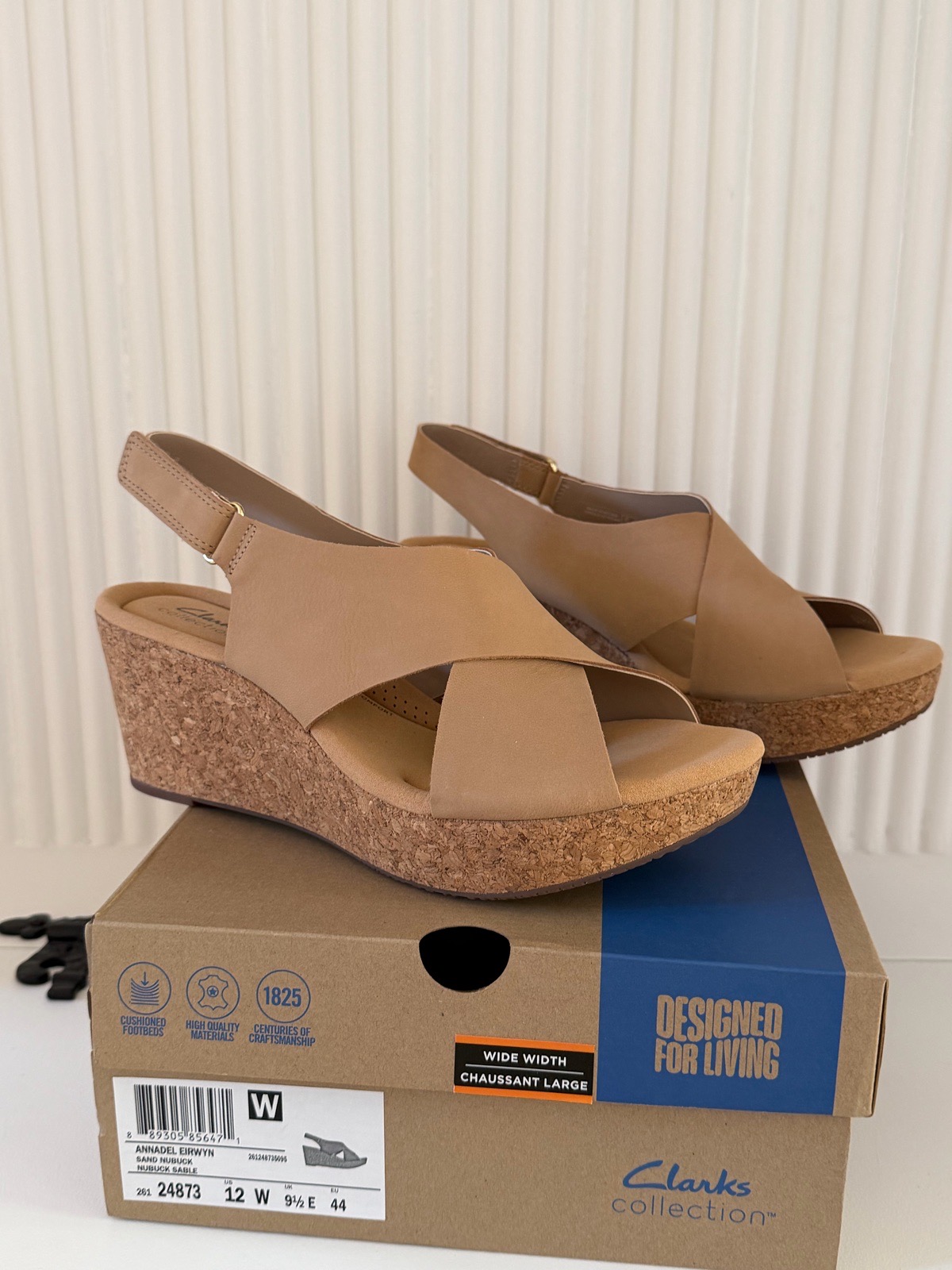 Clarks Women’s Annadel Eirwyn Wedge Sandals Sand Suede