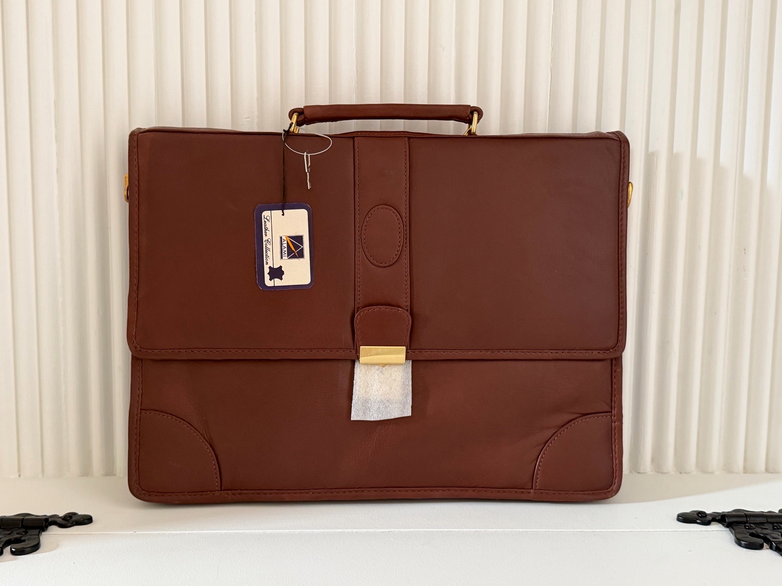 Luigi Leather Men’s Briefcase Genuine Leather 41cm x 32cm x 9cm Cognac Brown