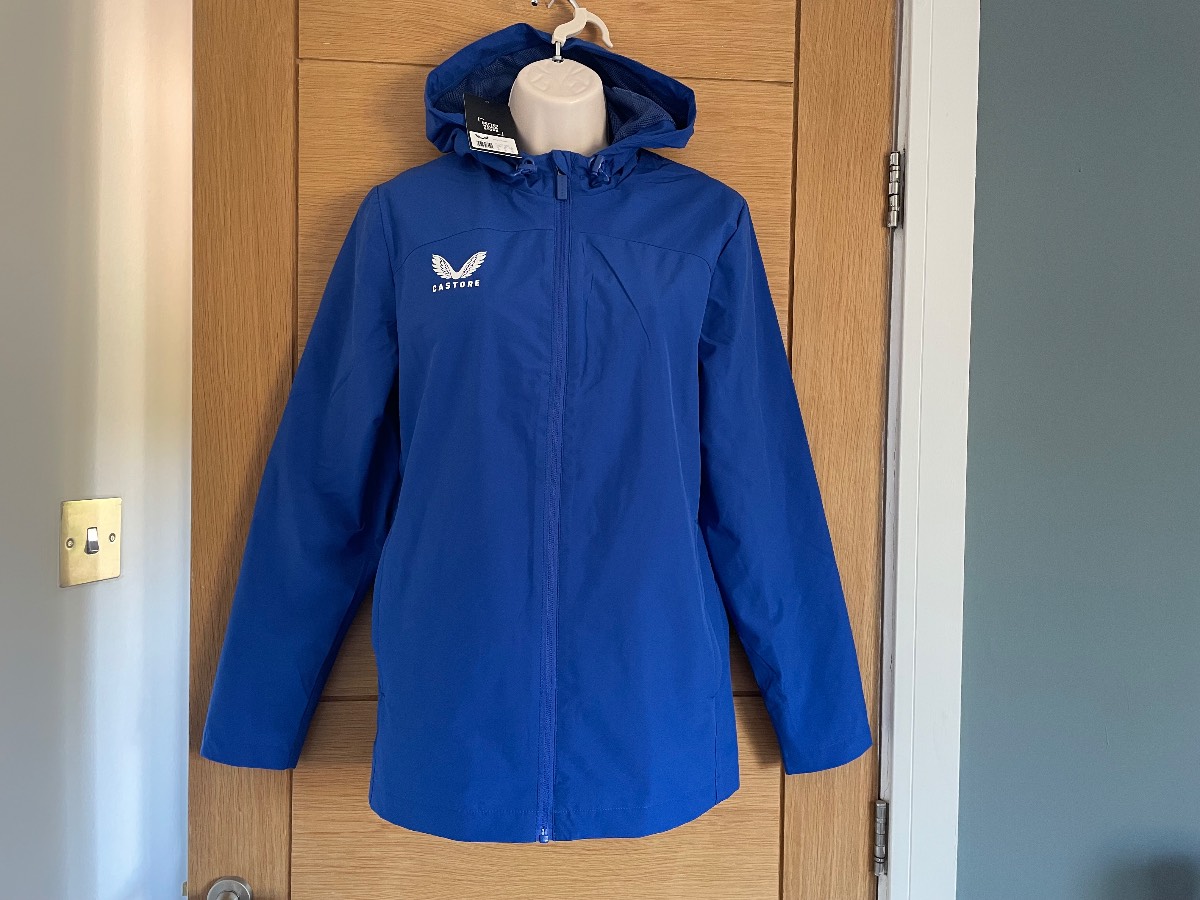 Castore Ladies Blue Rain Jacket Size 10 New With Tags.