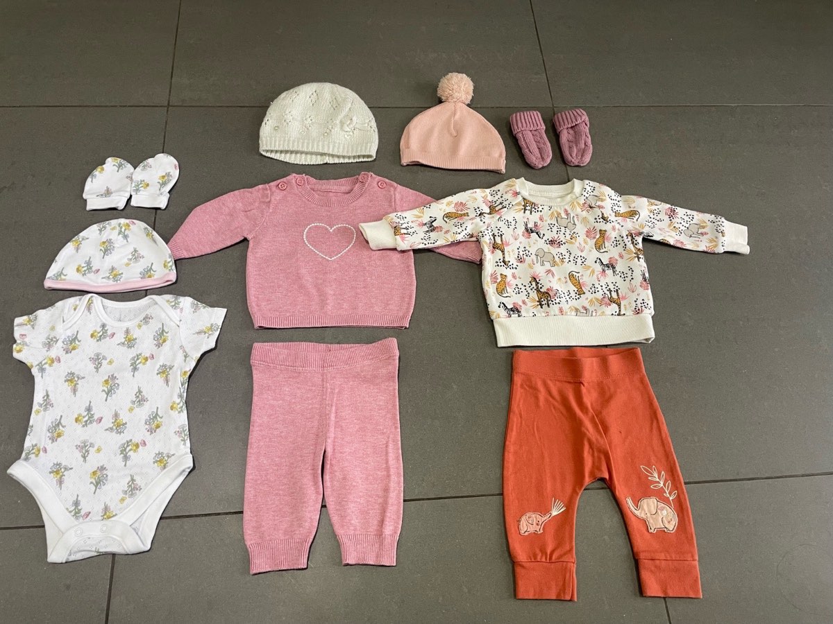 Jumper & legging sets, vest, hats and mittens bundle 0-3 months