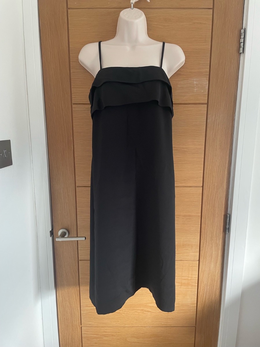 Jaeger black silk dress size 8 new with tags