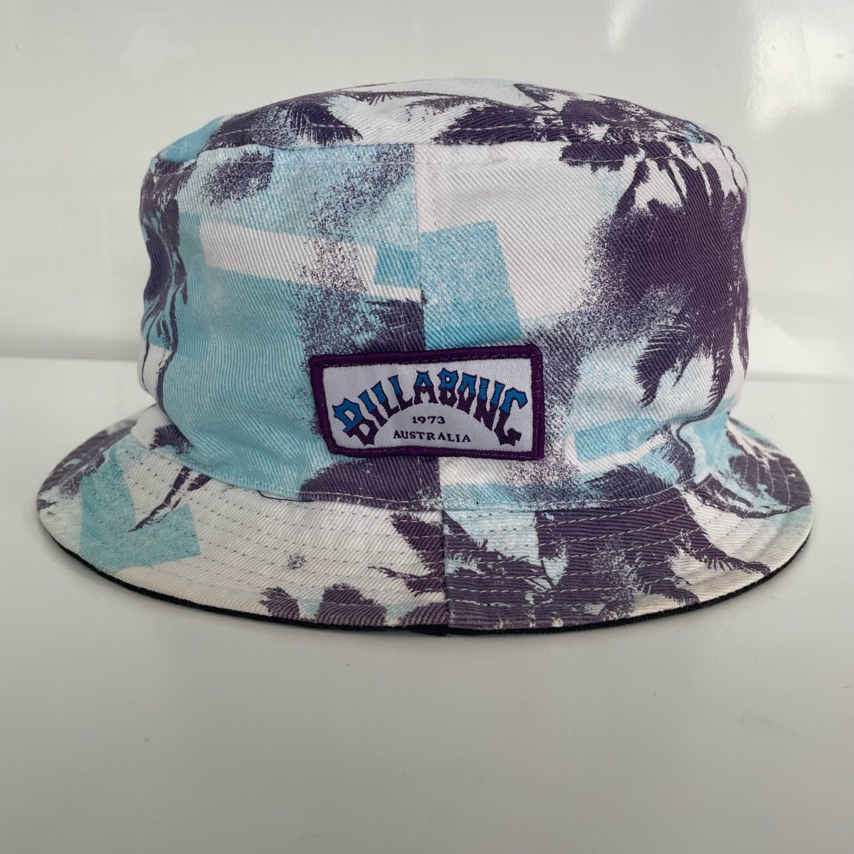 vintage 90s Y2K billabong reversible bucket hat purple and white/ black Festival