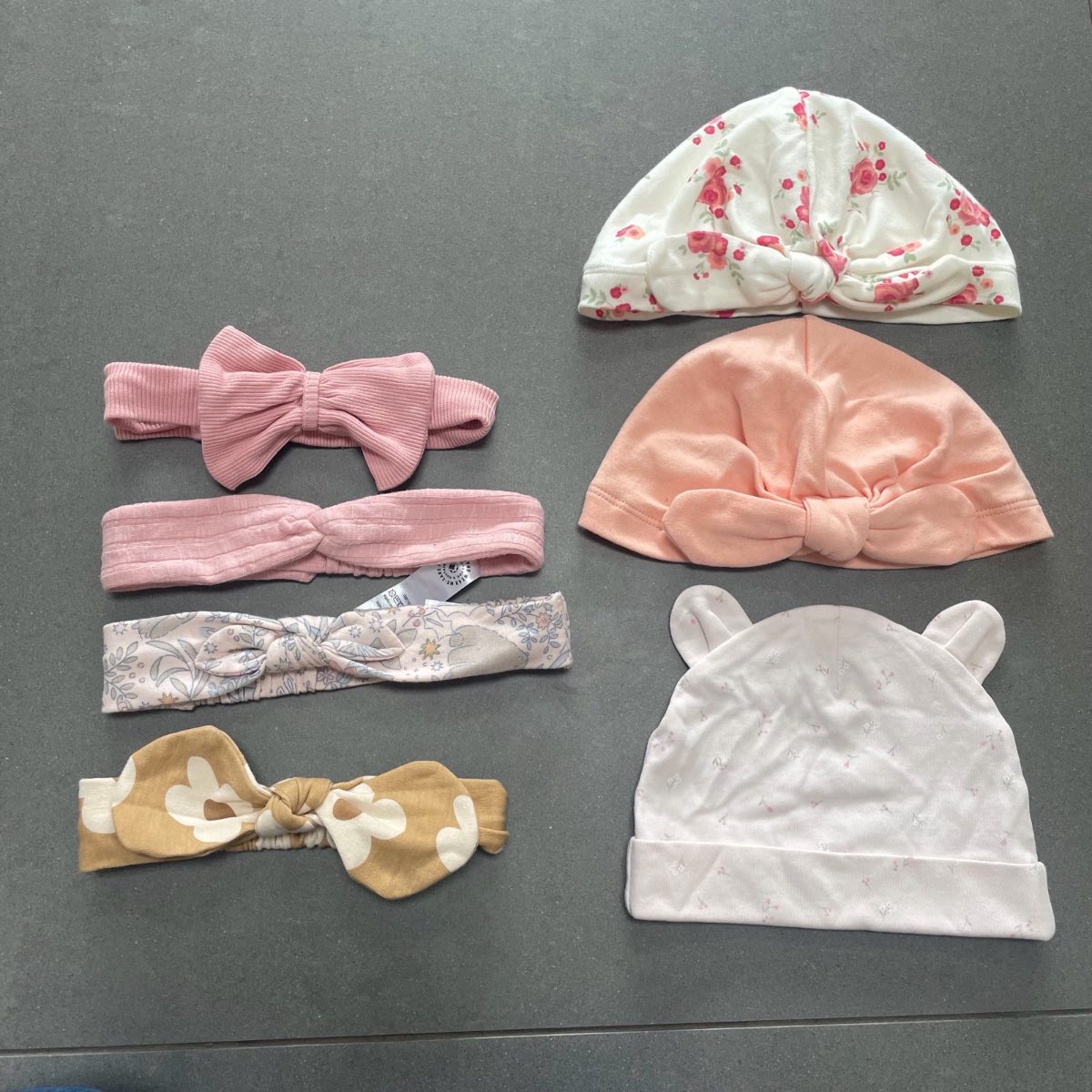 Girls hat and headband bundle 0-2 years
