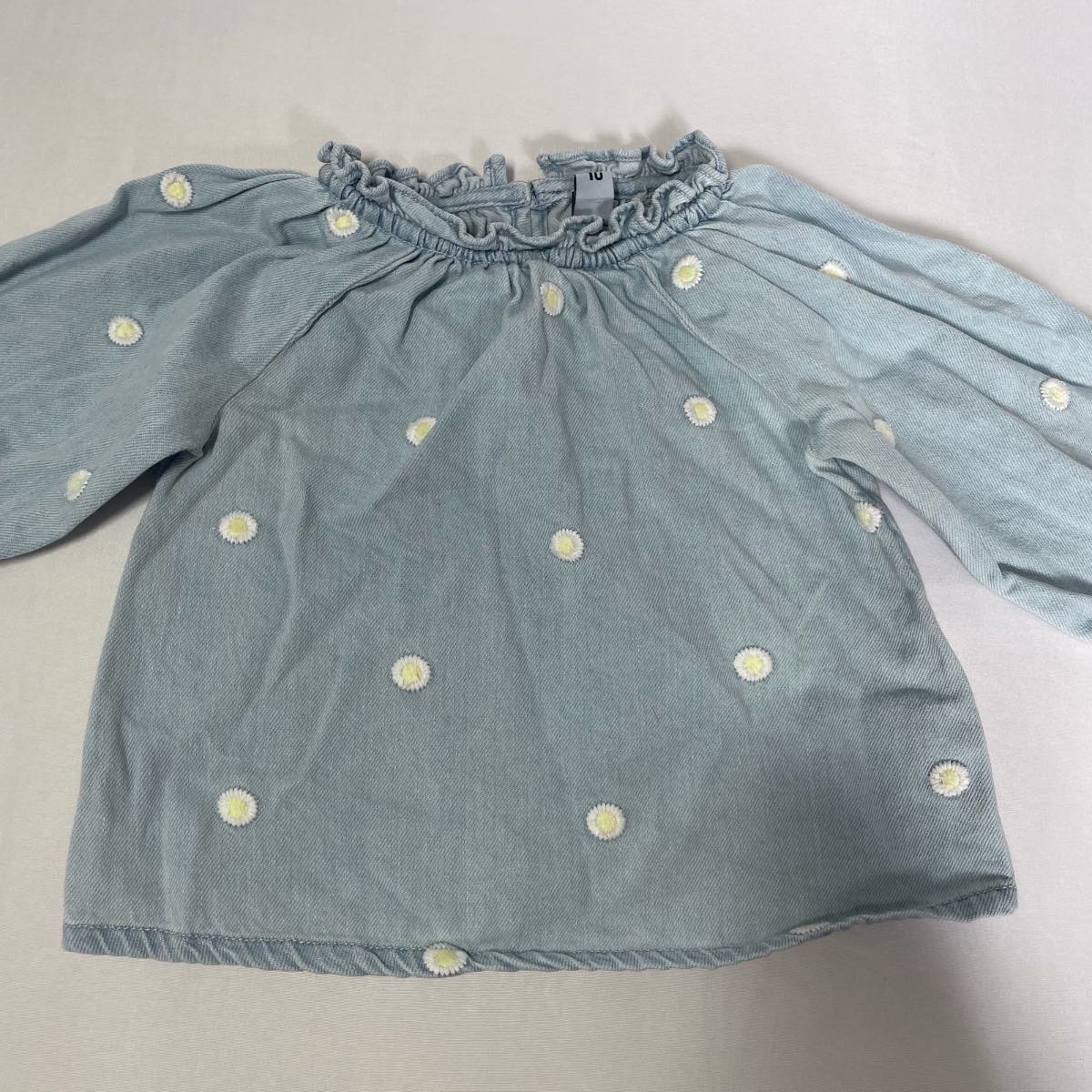 Girls faded blue baggy daisy top boho 3-4 years