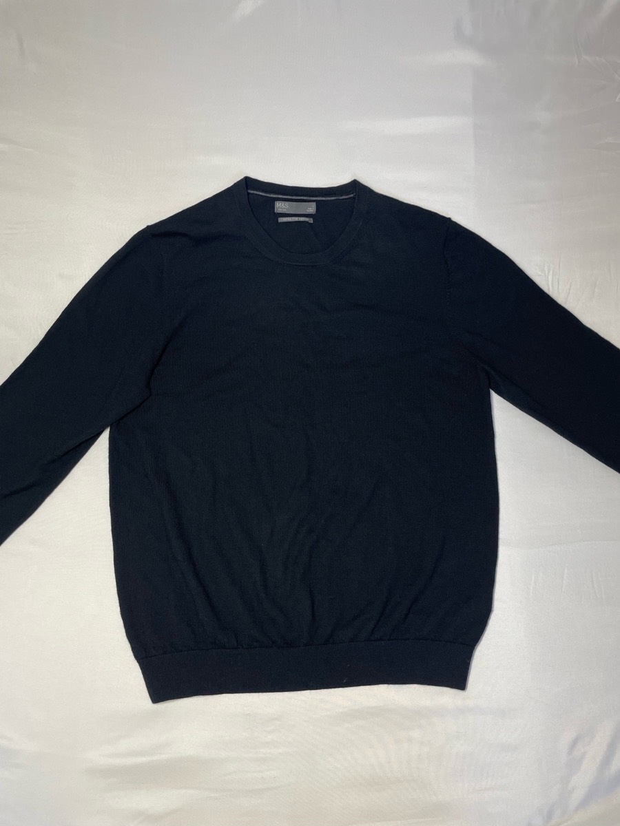 M&S extra fine merino wool mens black jumper sweater  jumper size large