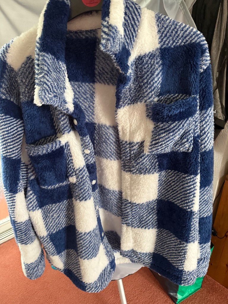 SHEIN soft feel shaket
