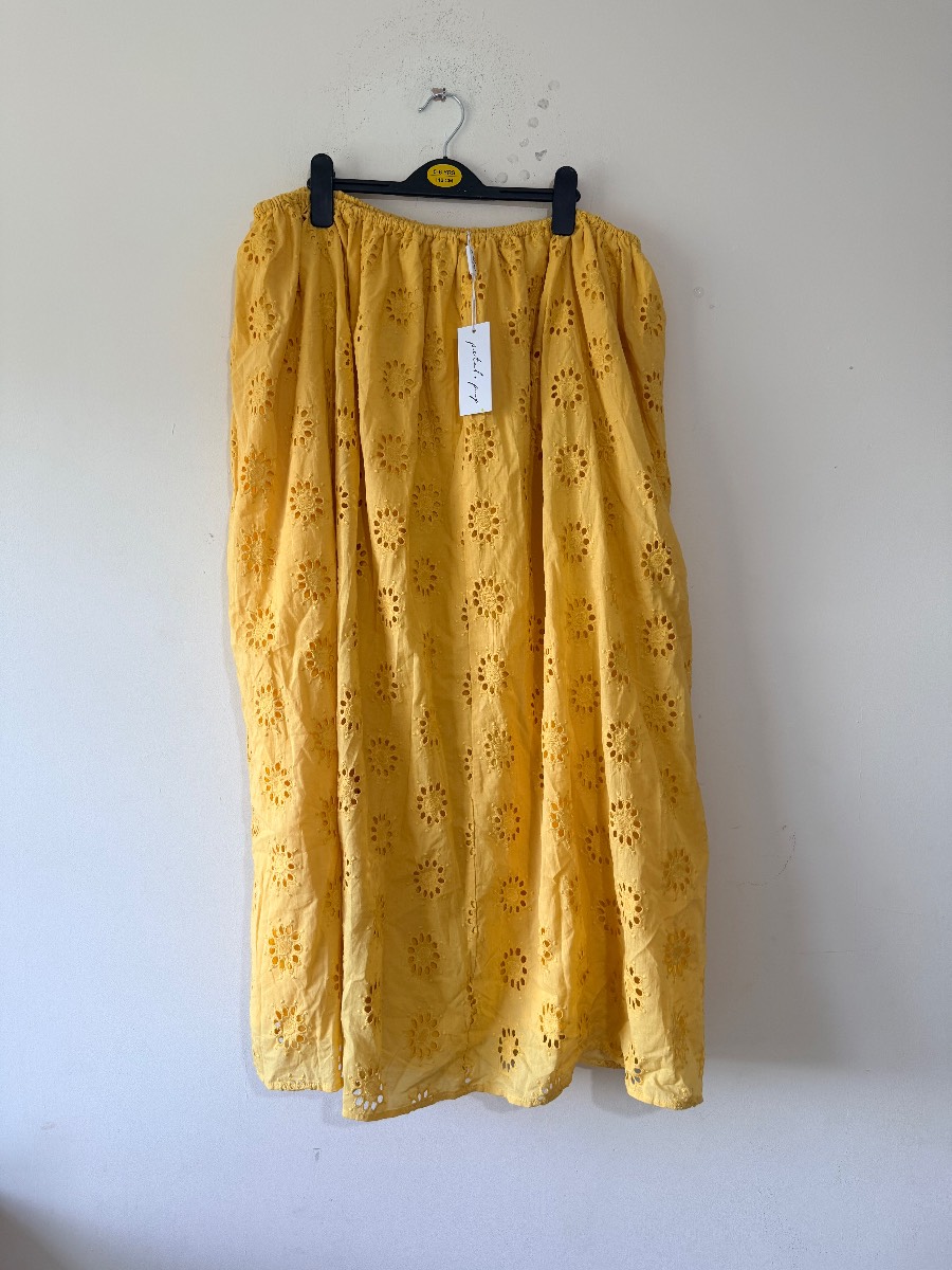 Petal & Pup Yellow Broderie Anglaise Midi Skirt XL NWT 100% Cotton Summer Boho