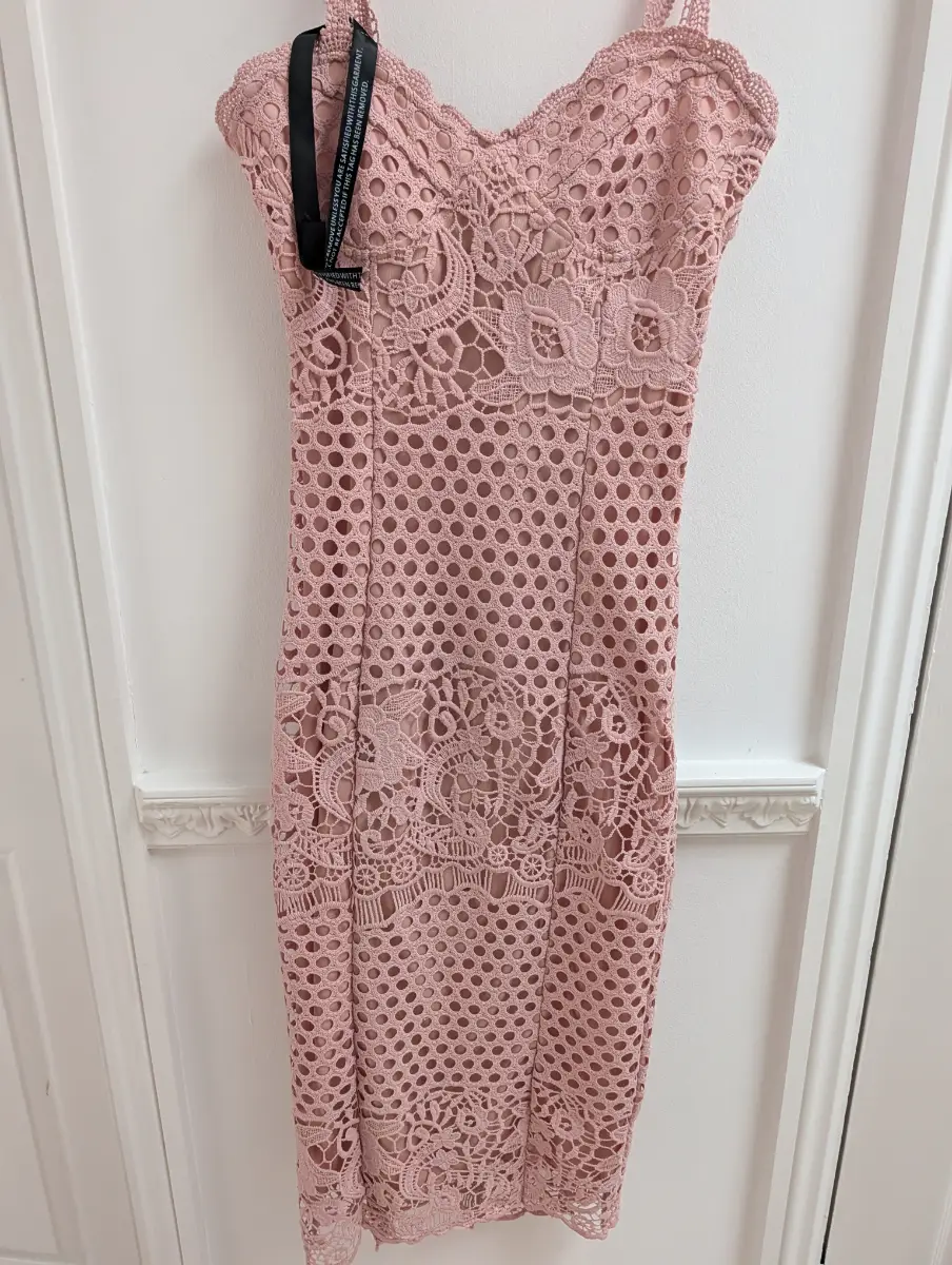 Pretty Little Thing dusty pink lace crochet dress UK 4