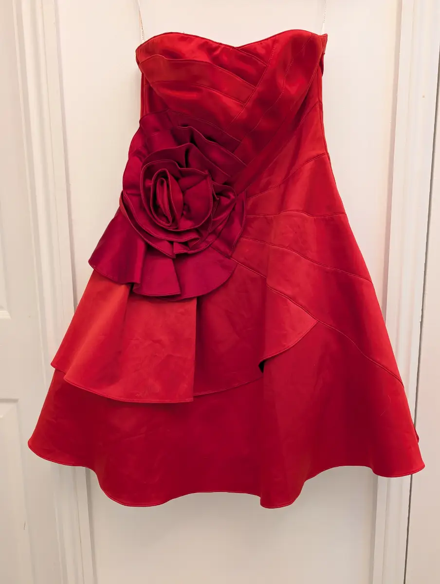 Karen Millen red, satin bow dress UK 10 ( more of a 6-8)