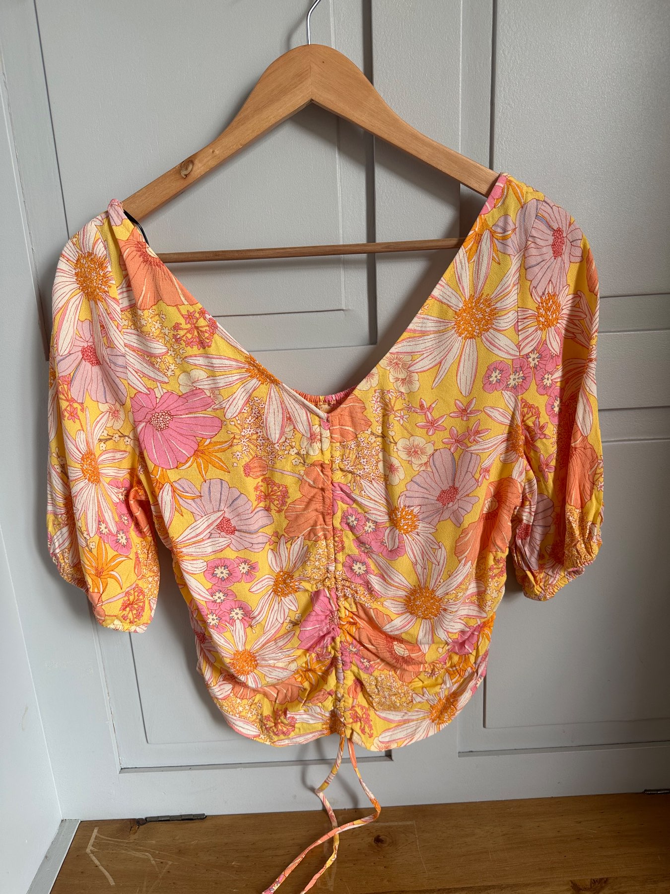 H&M Paisley boho top, size medium, pink, orange, yellow, viscose