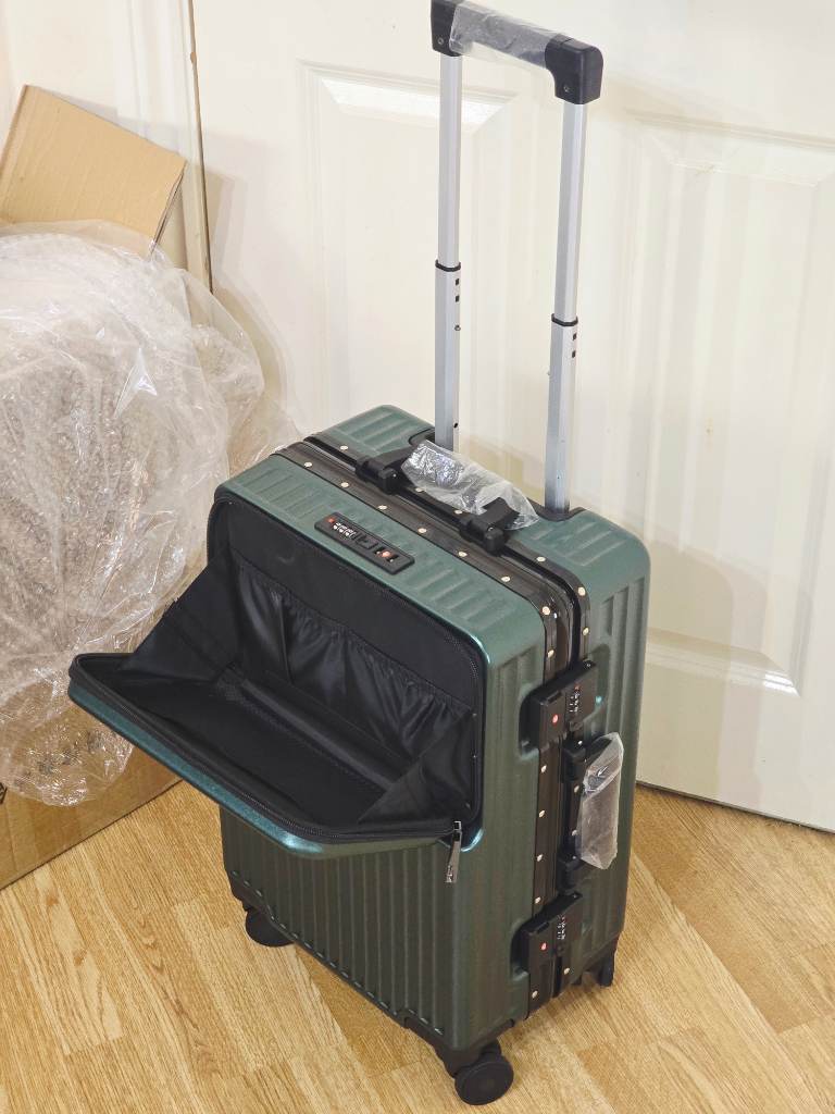 Aemy Green 20'' Front-Opening ABS Aluminium Frame 9-pc Suitcase Set with Cup Holder