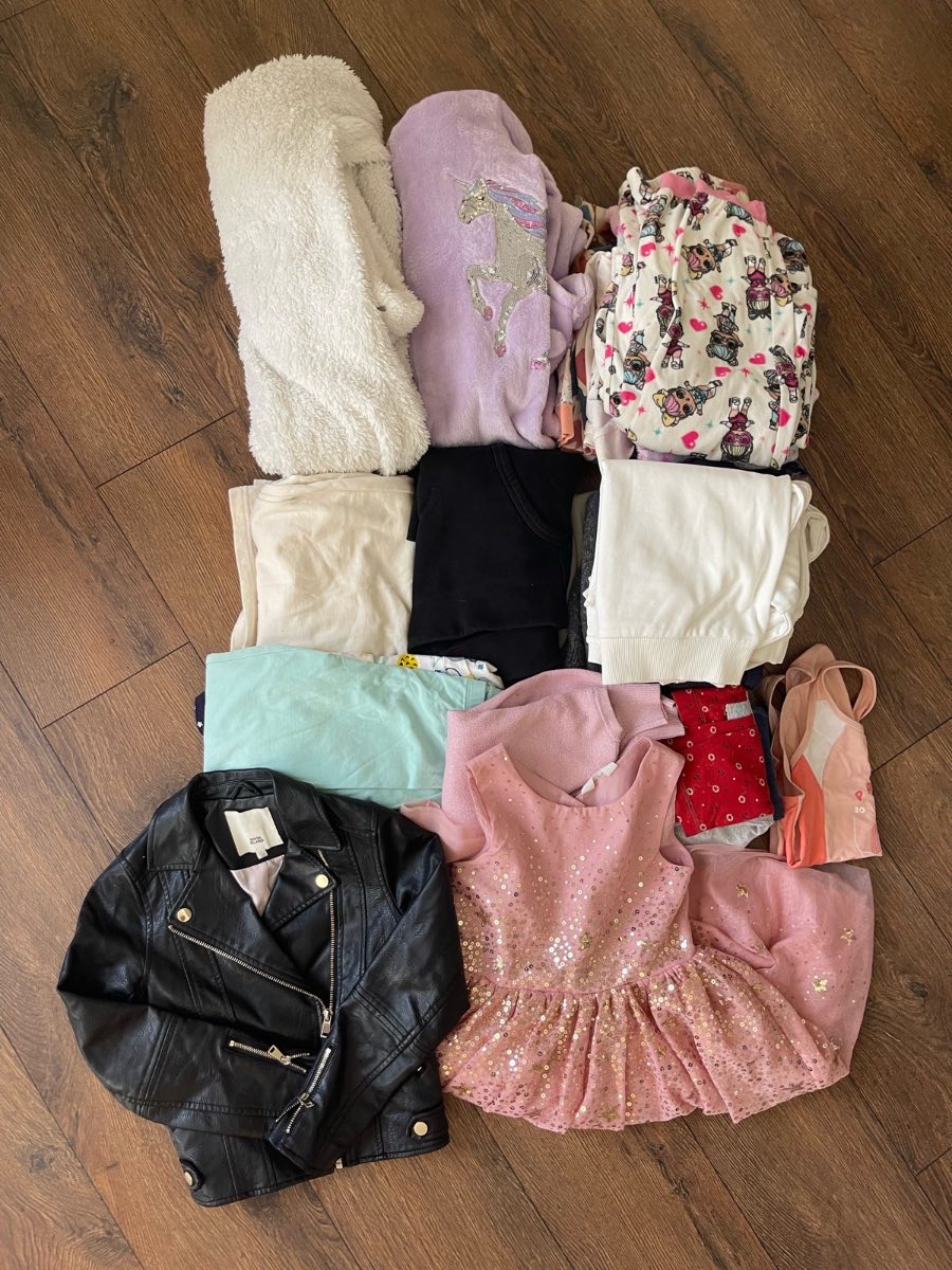 Girl’s clothes bundle 7-8 years