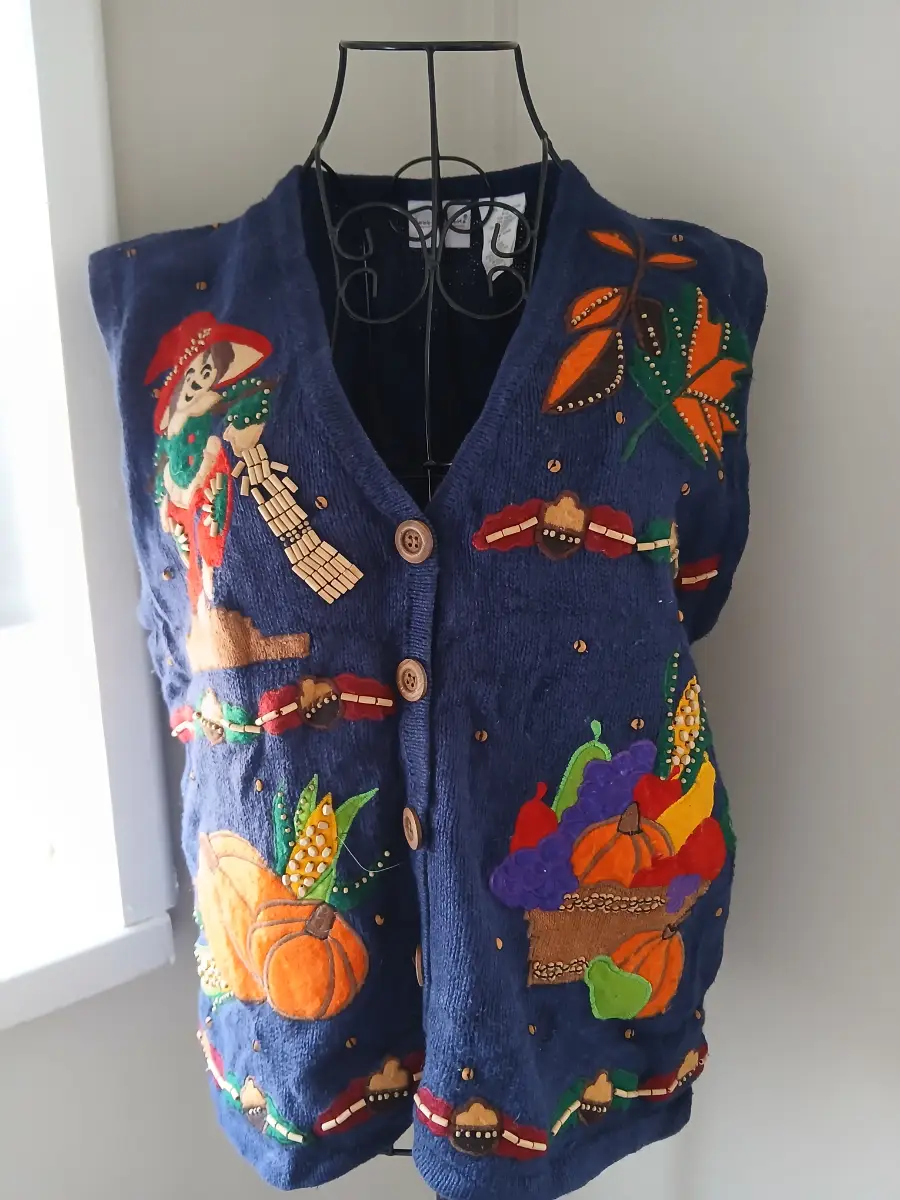 Bobbie Brooks Navy Autumn Scarecrow Knit Vest | Size M | Harvest Appliqué