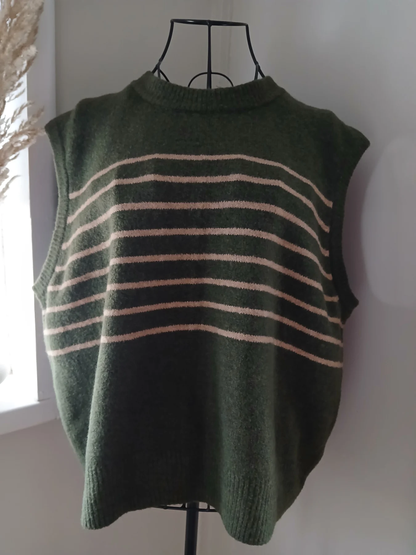 Primark Green Striped Knit Tank Vest | Size L | Never Worn