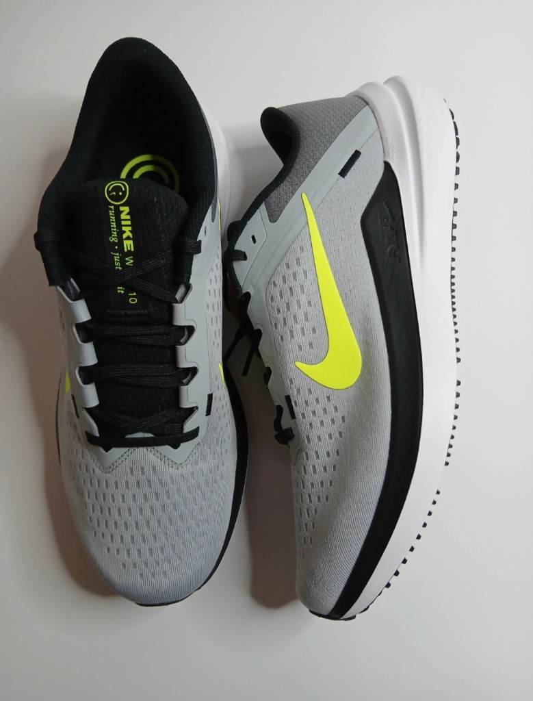 Brand New Nike Air Winflo 10 Running Shoes – Men’s UK 10 | Wolf Grey / Volt / Smoke Grey | DV4022-00