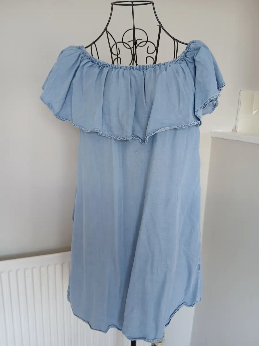 Zara Light Blue Chambray Off Shoulder Dress | Size XS | Ruffle Detail With Pockets